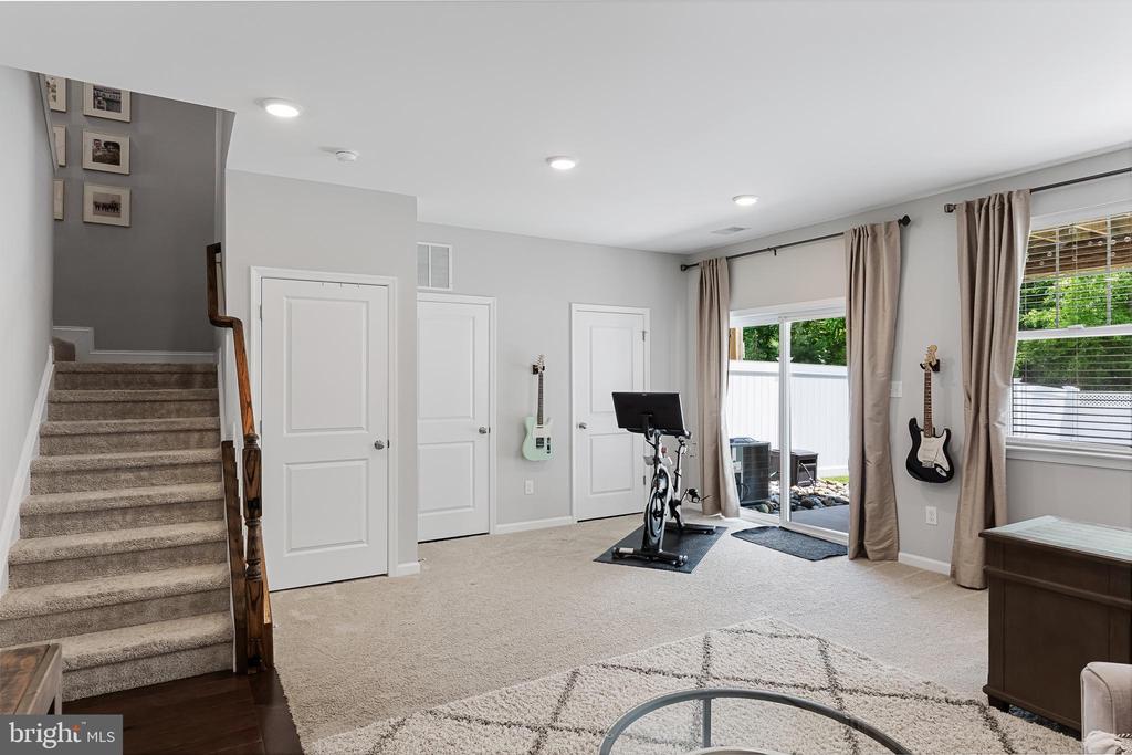 42 Sullivan Way