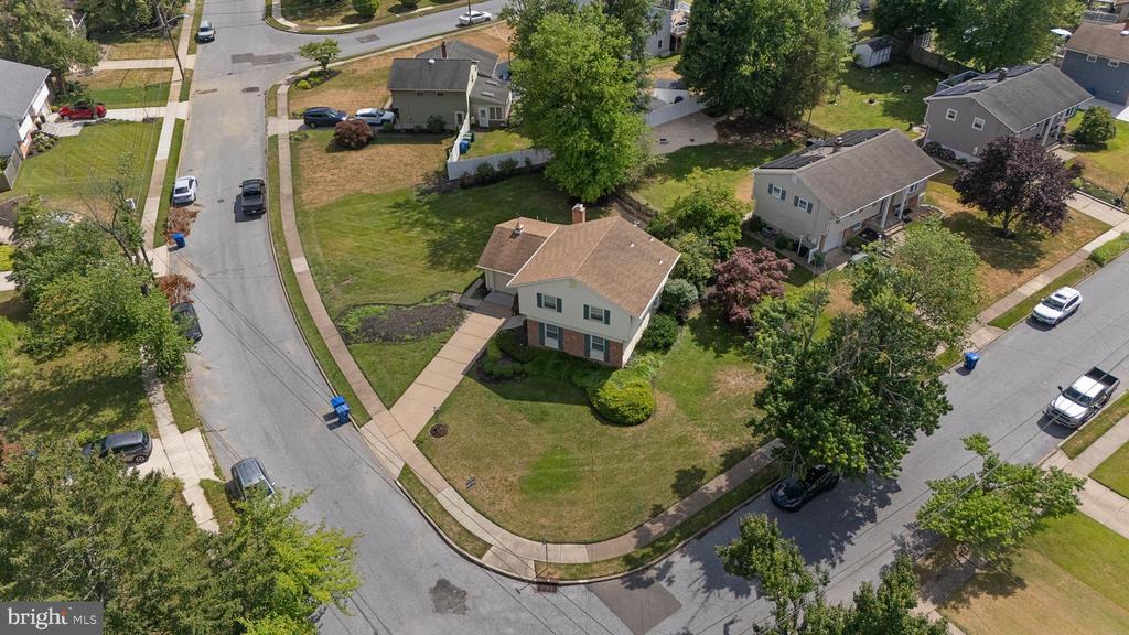 313 Mallard Dr