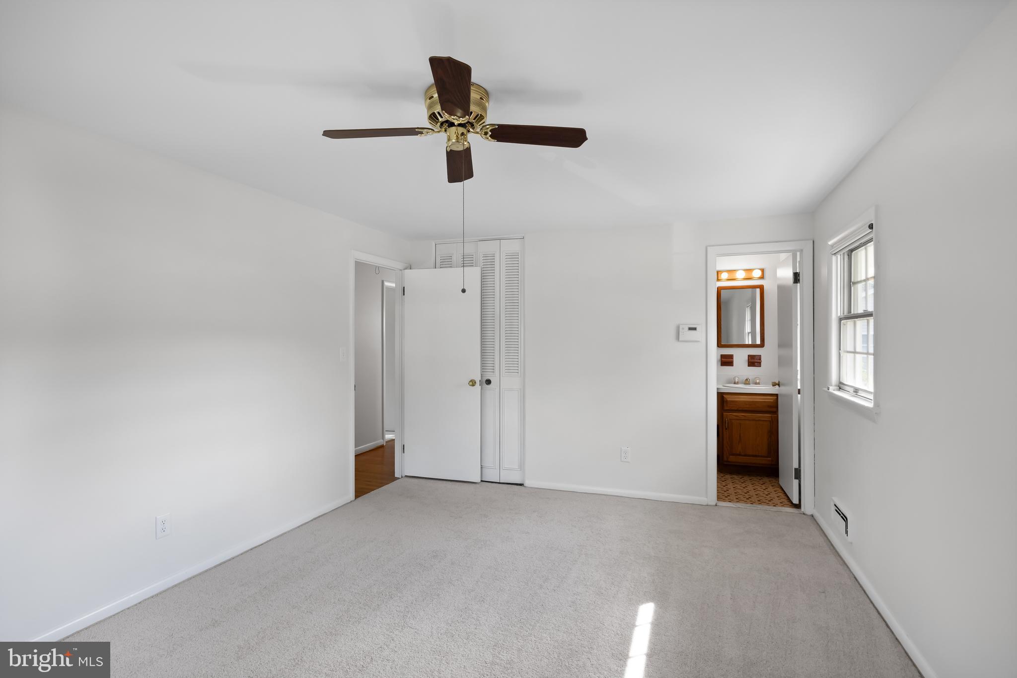 313 Mallard Dr