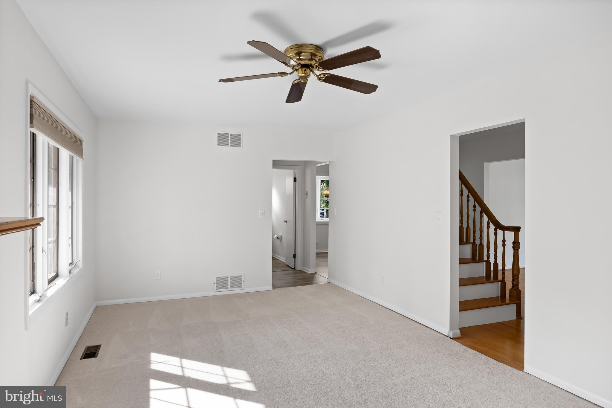 313 Mallard Dr