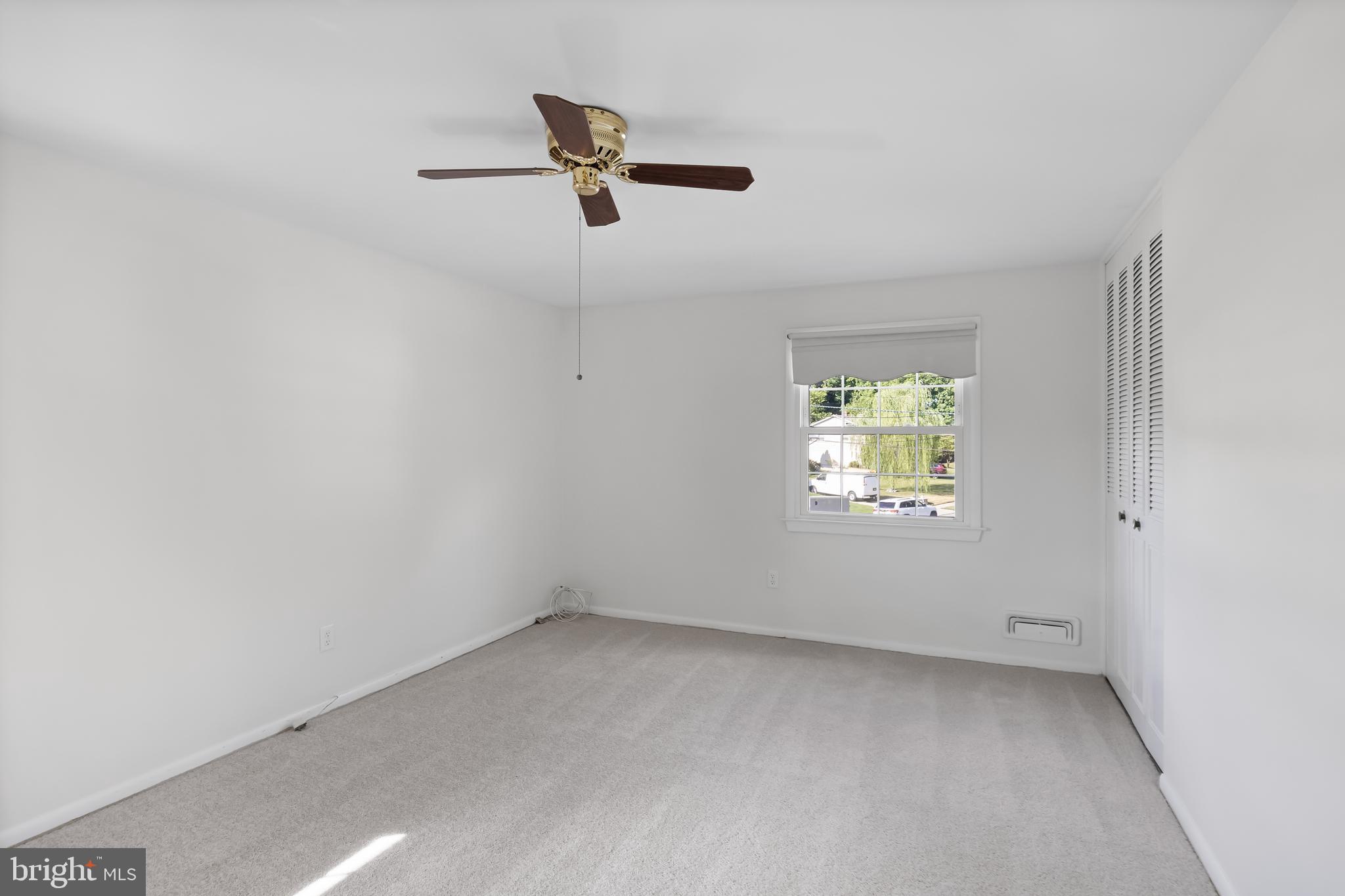 313 Mallard Dr