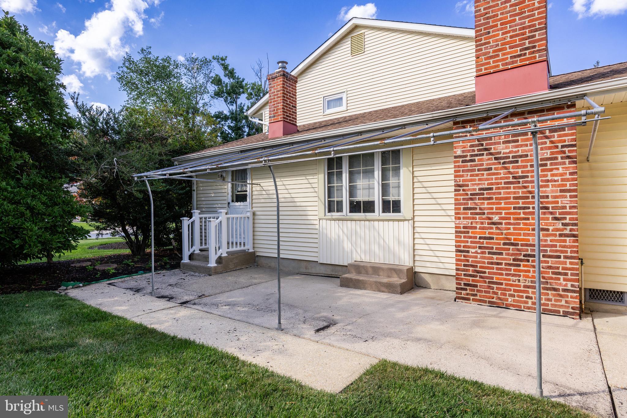 313 Mallard Dr