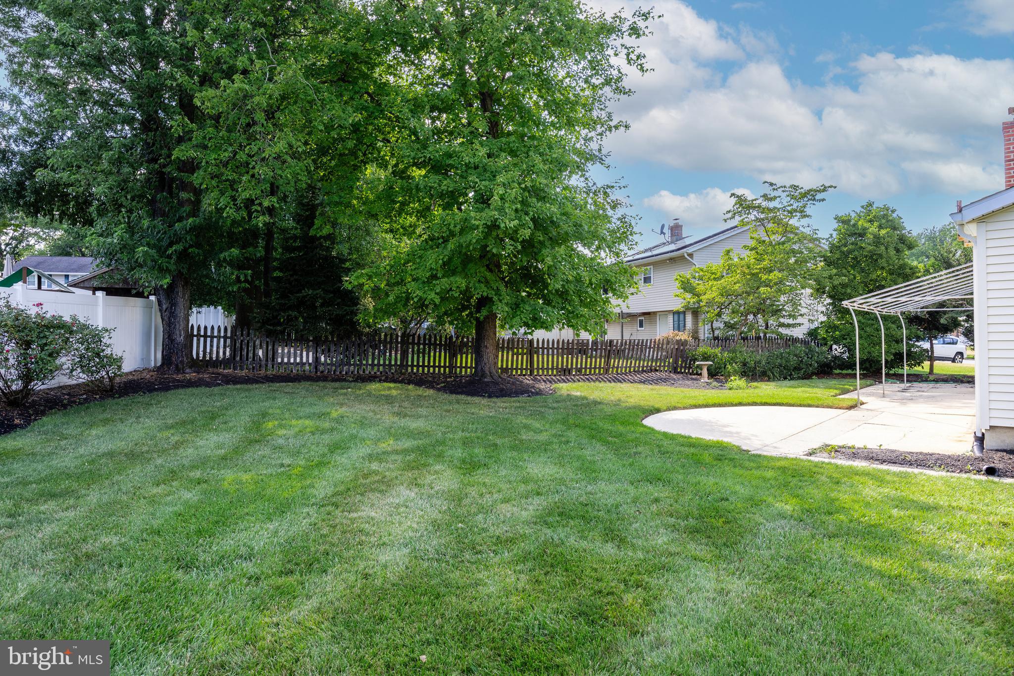 313 Mallard Dr