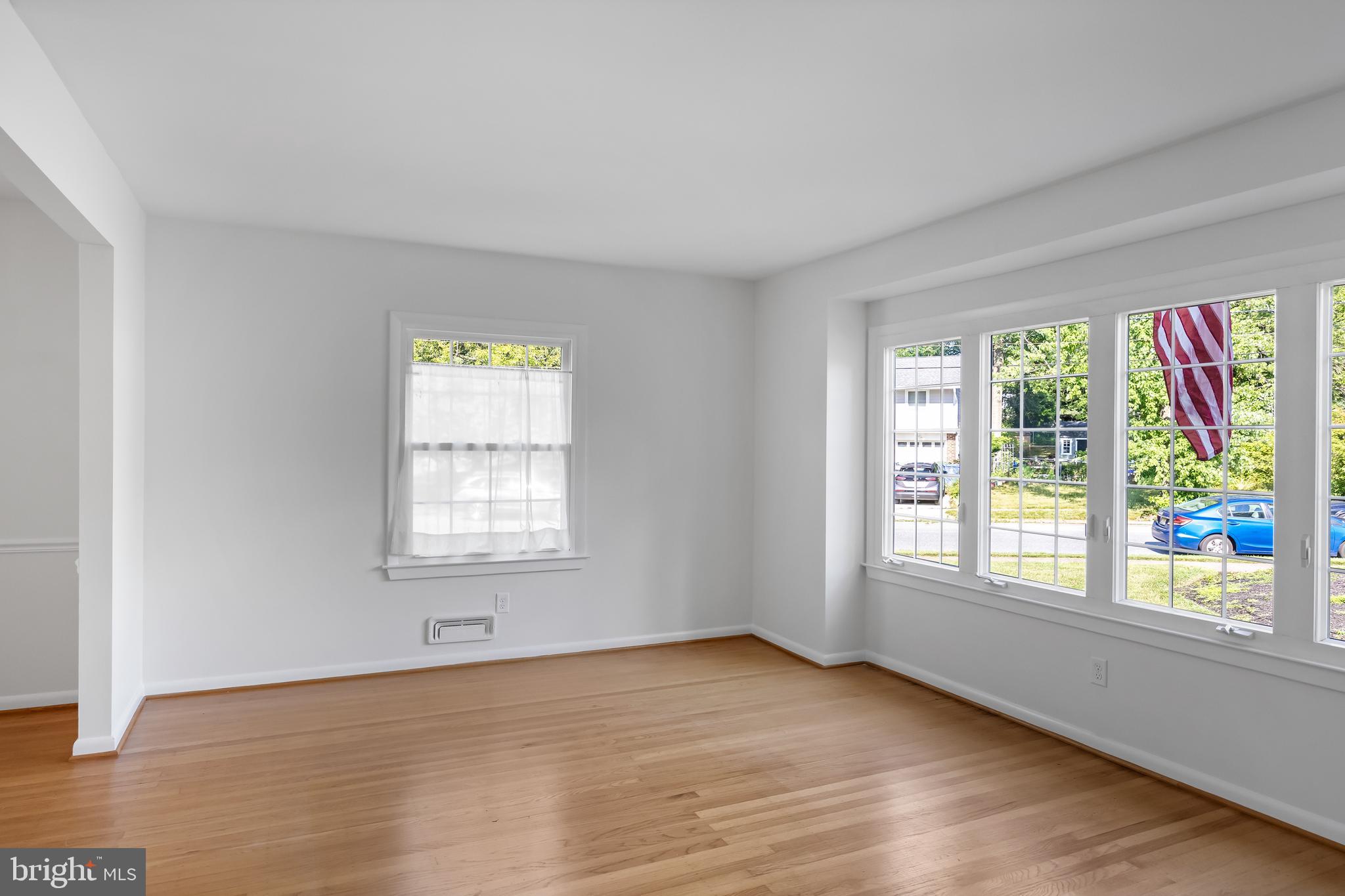 313 Mallard Dr