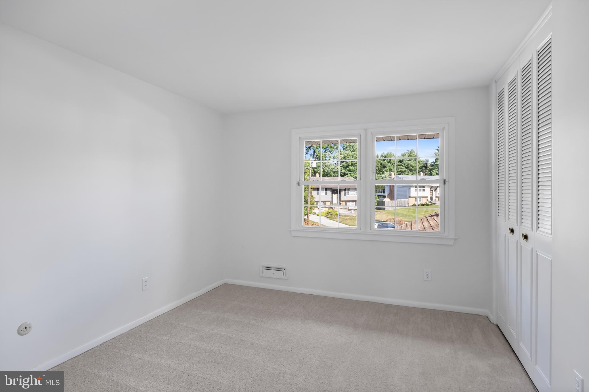 313 Mallard Dr