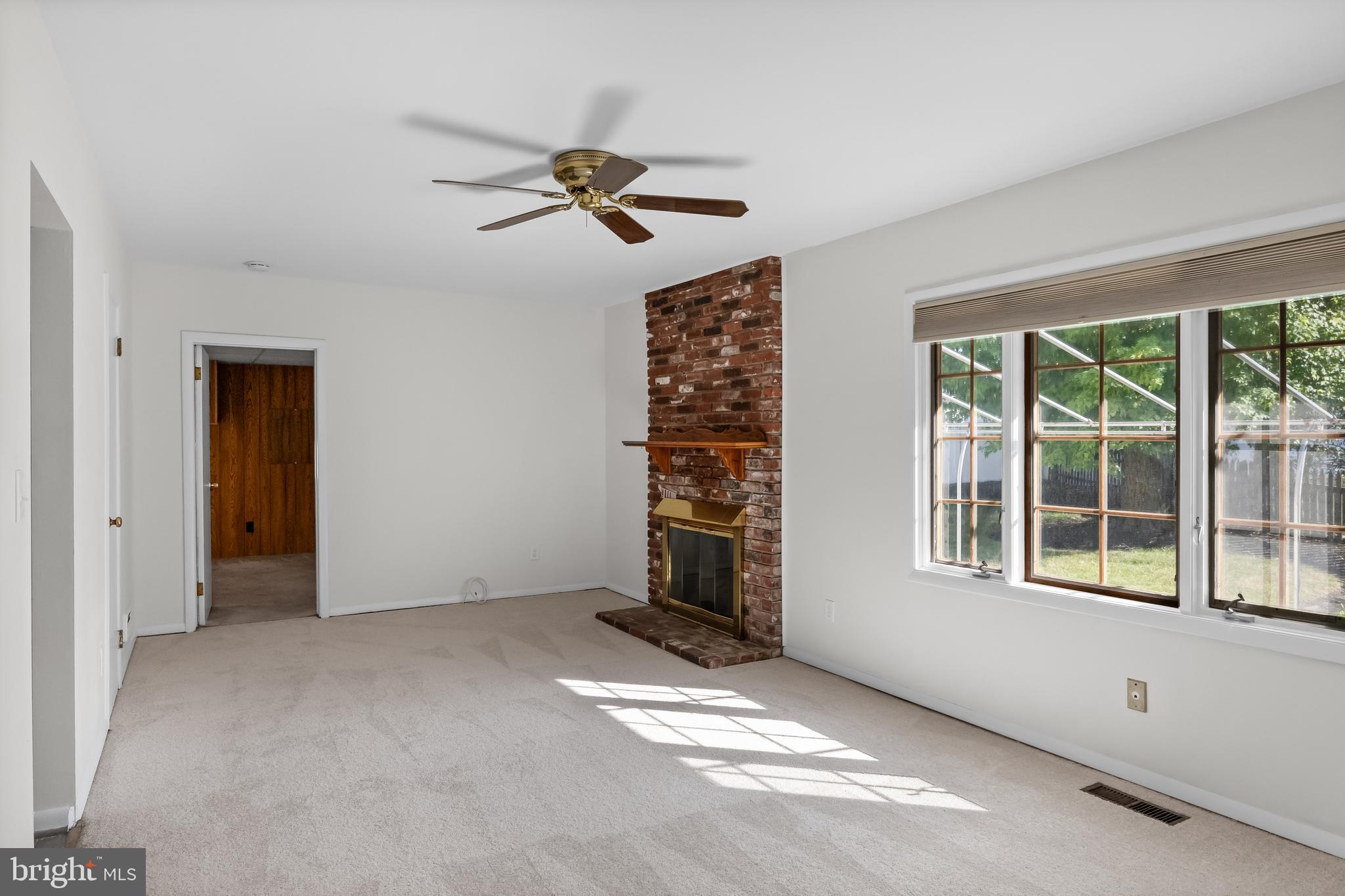 313 Mallard Dr