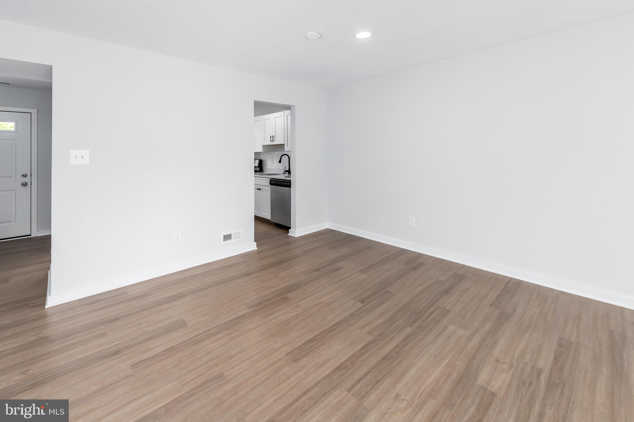 5306 RED HAVEN DRIVE