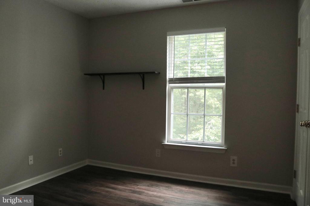 60 INVERNESS CIR