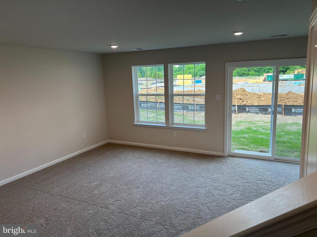 492 MONTE FARM