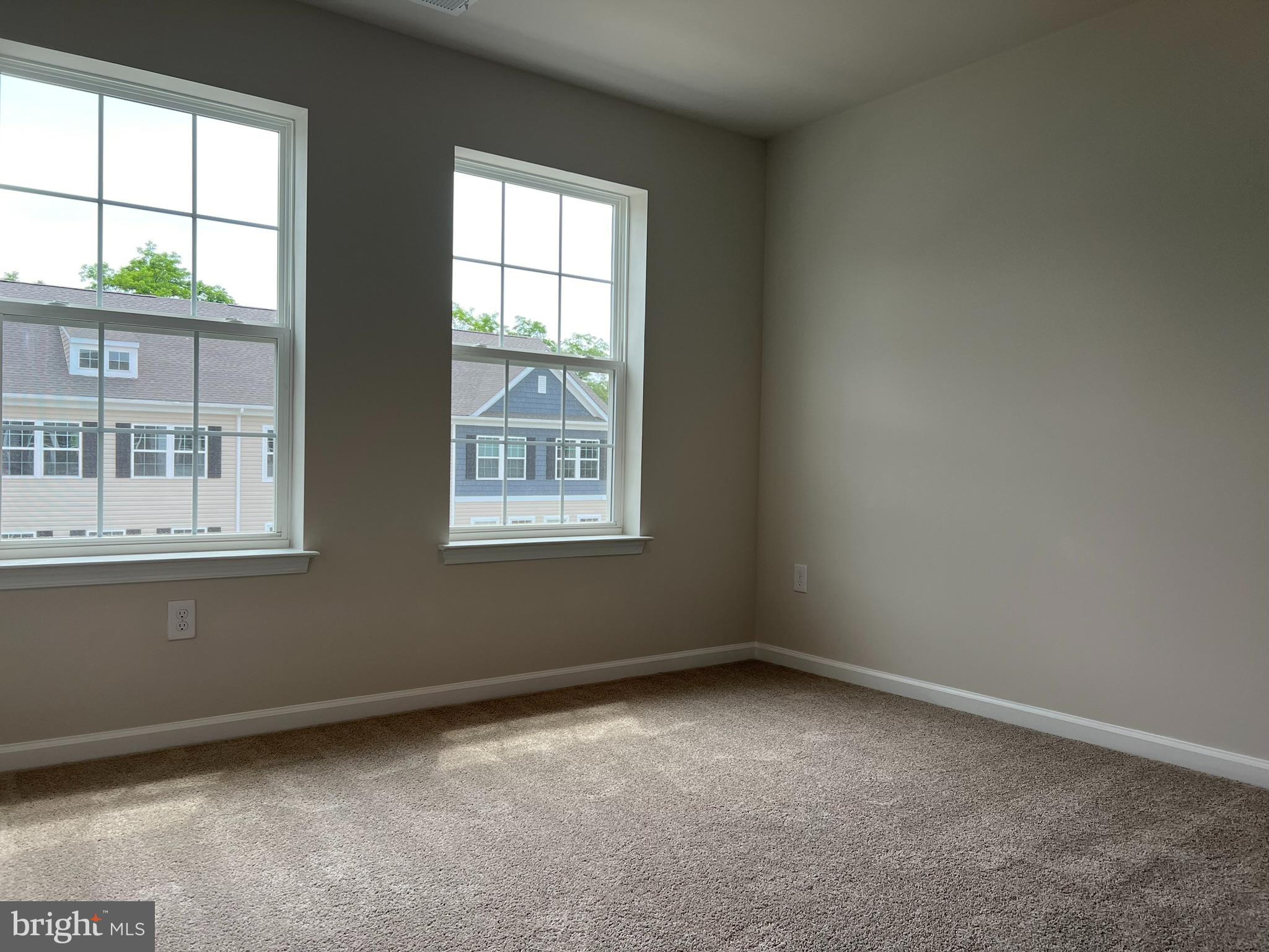 492 MONTE FARM