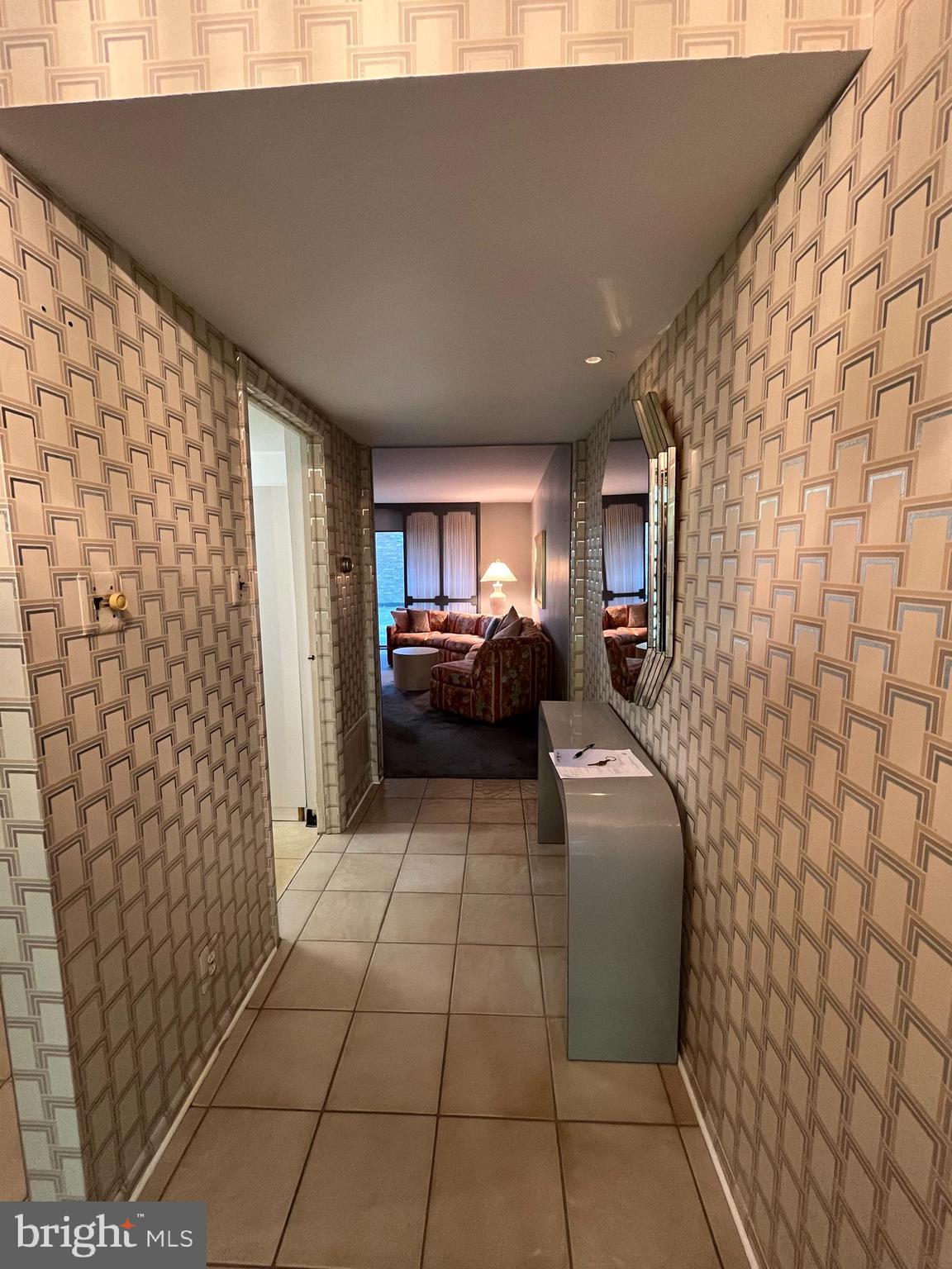 115 E Kings Highway Unit #291