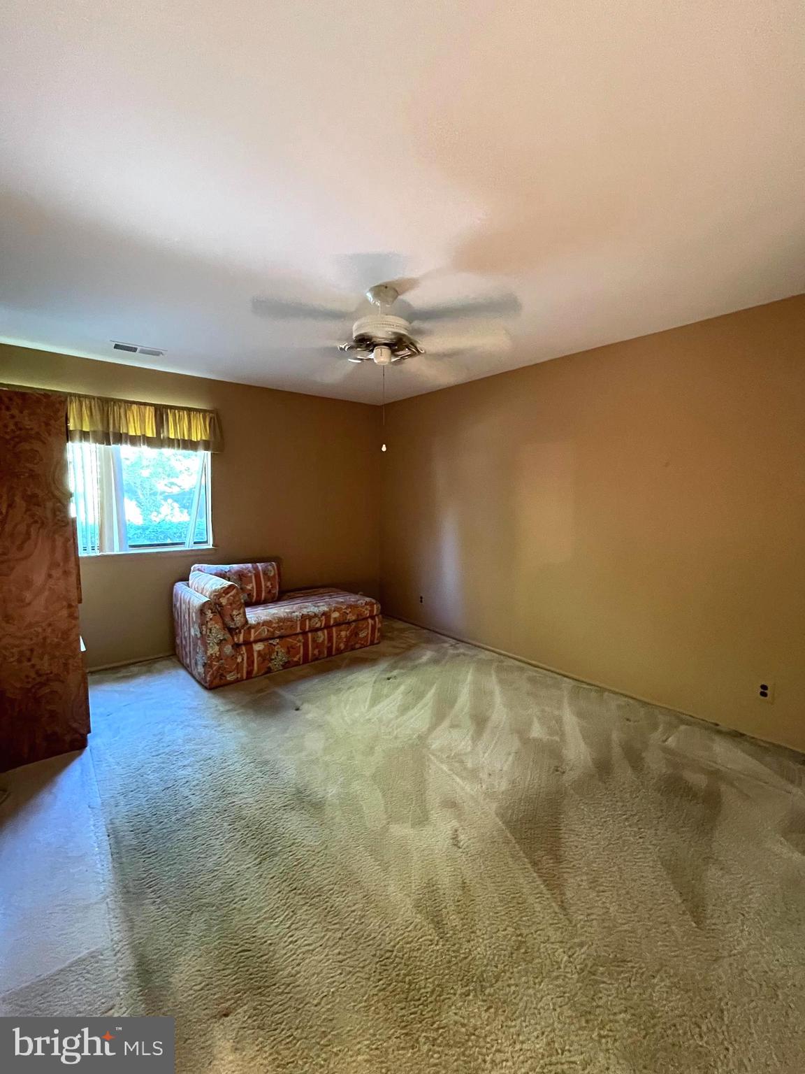 115 E Kings Highway Unit #291
