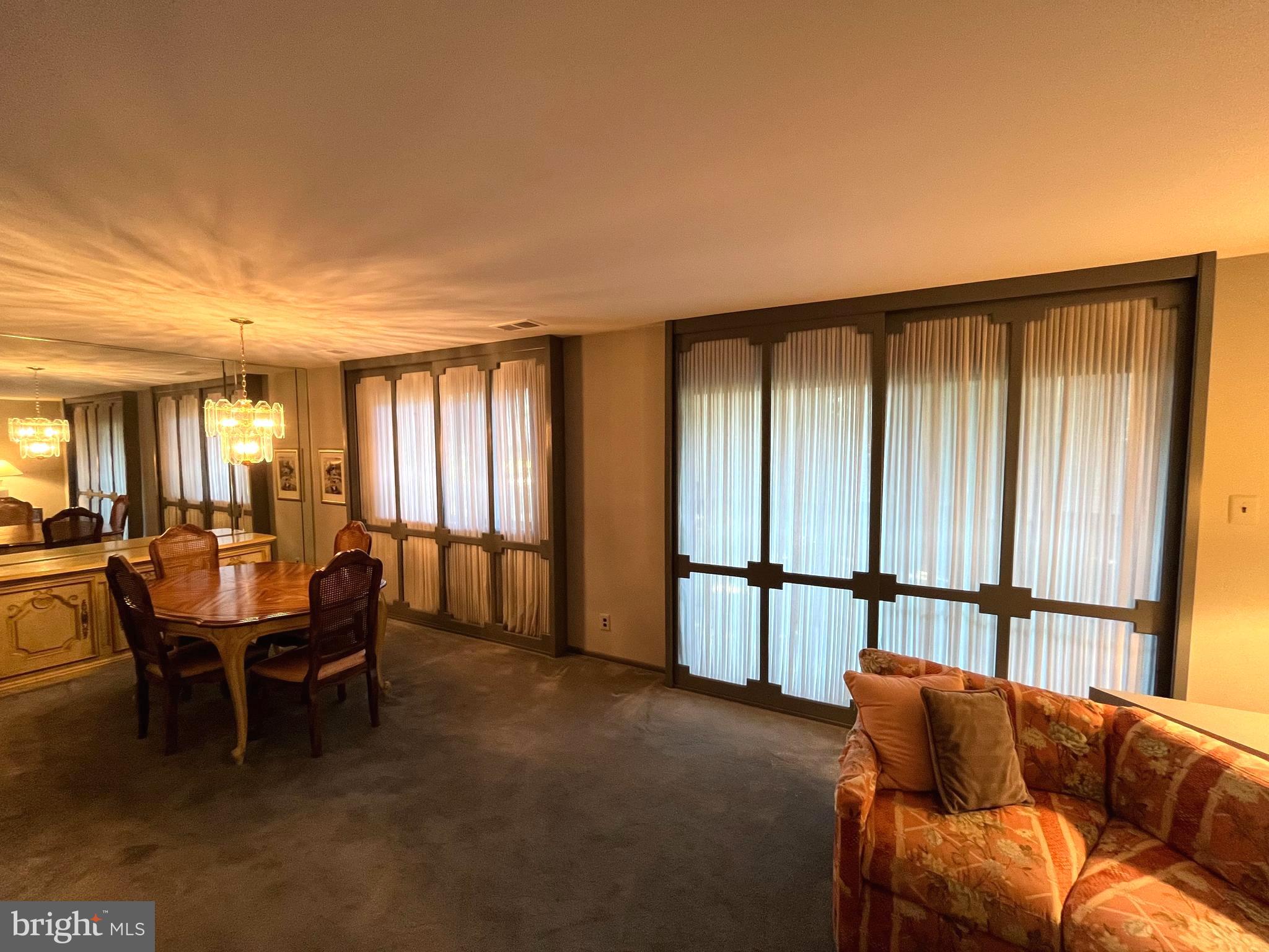 115 E Kings Highway Unit #291