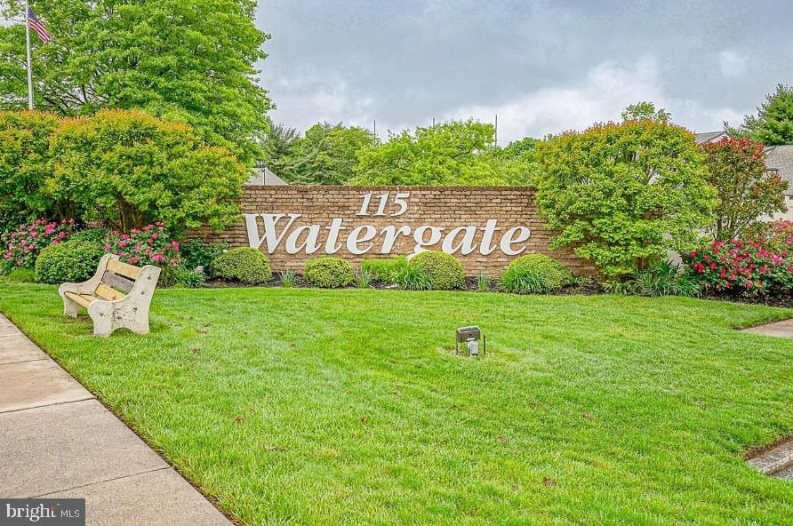 115 E Kings Highway Unit #291