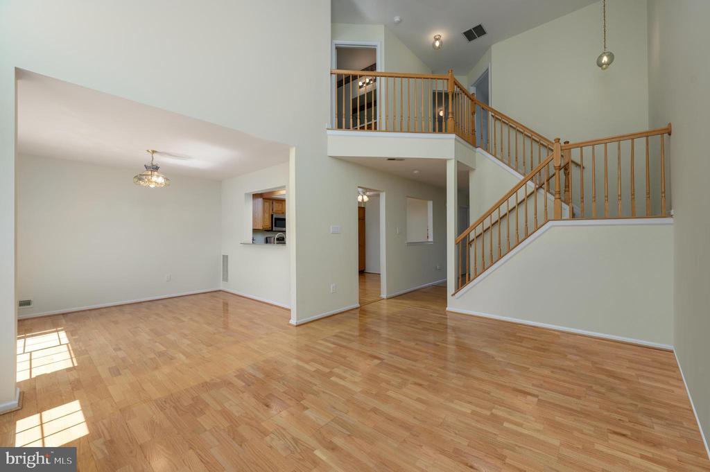18 ELKINGTON DRIVE