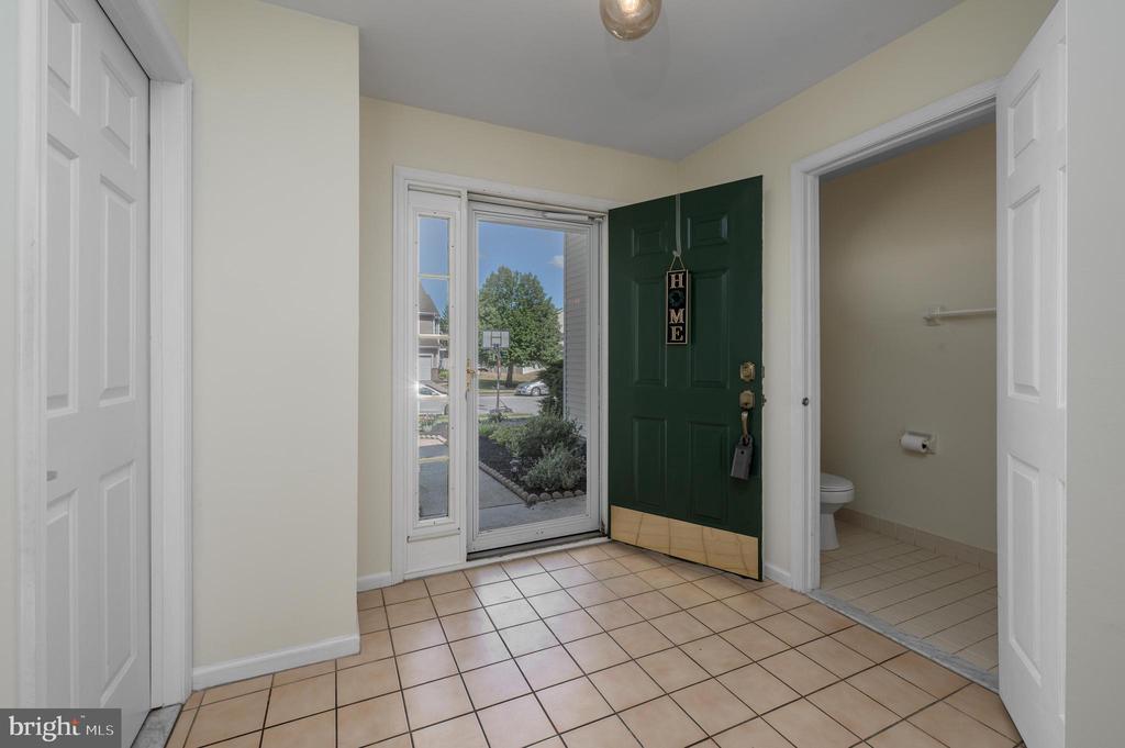 18 ELKINGTON DRIVE