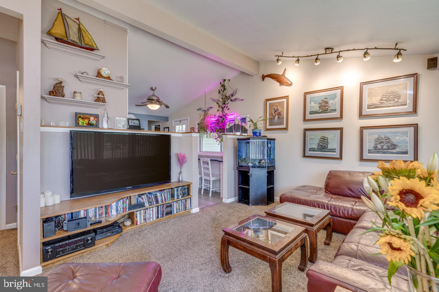 548 Windsor Ave