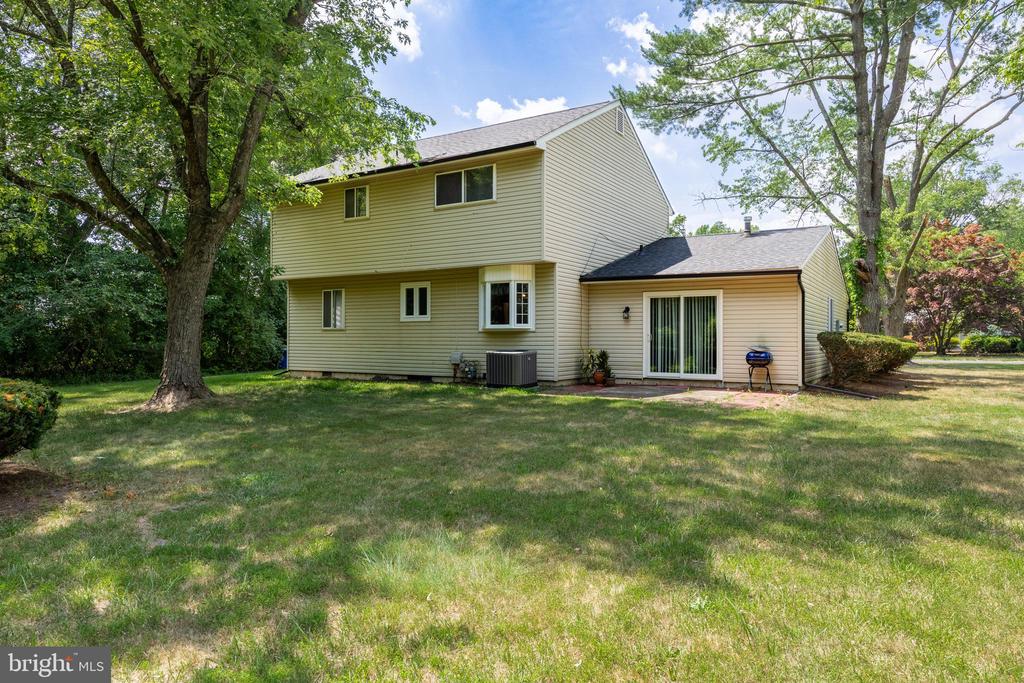 148 Acorn Ct