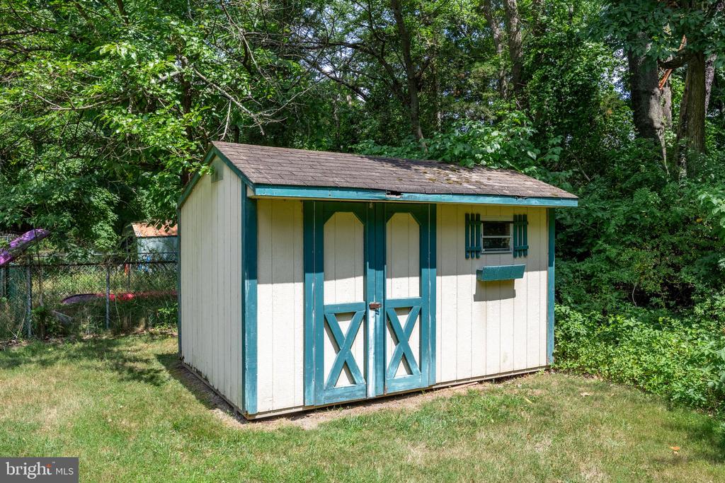 148 Acorn Ct