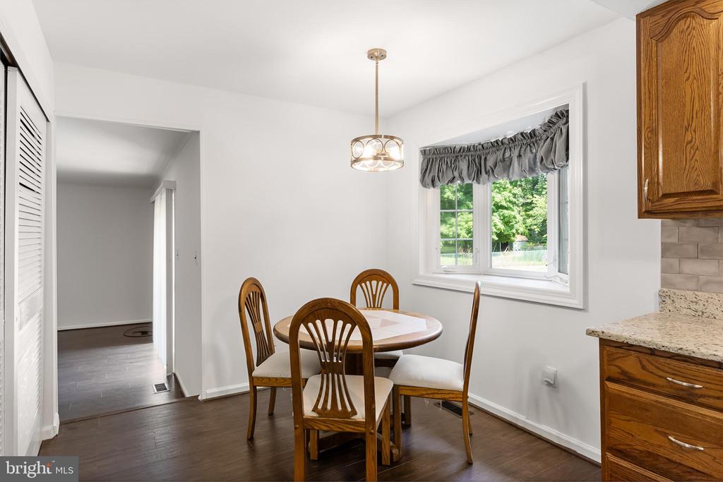 148 Acorn Ct