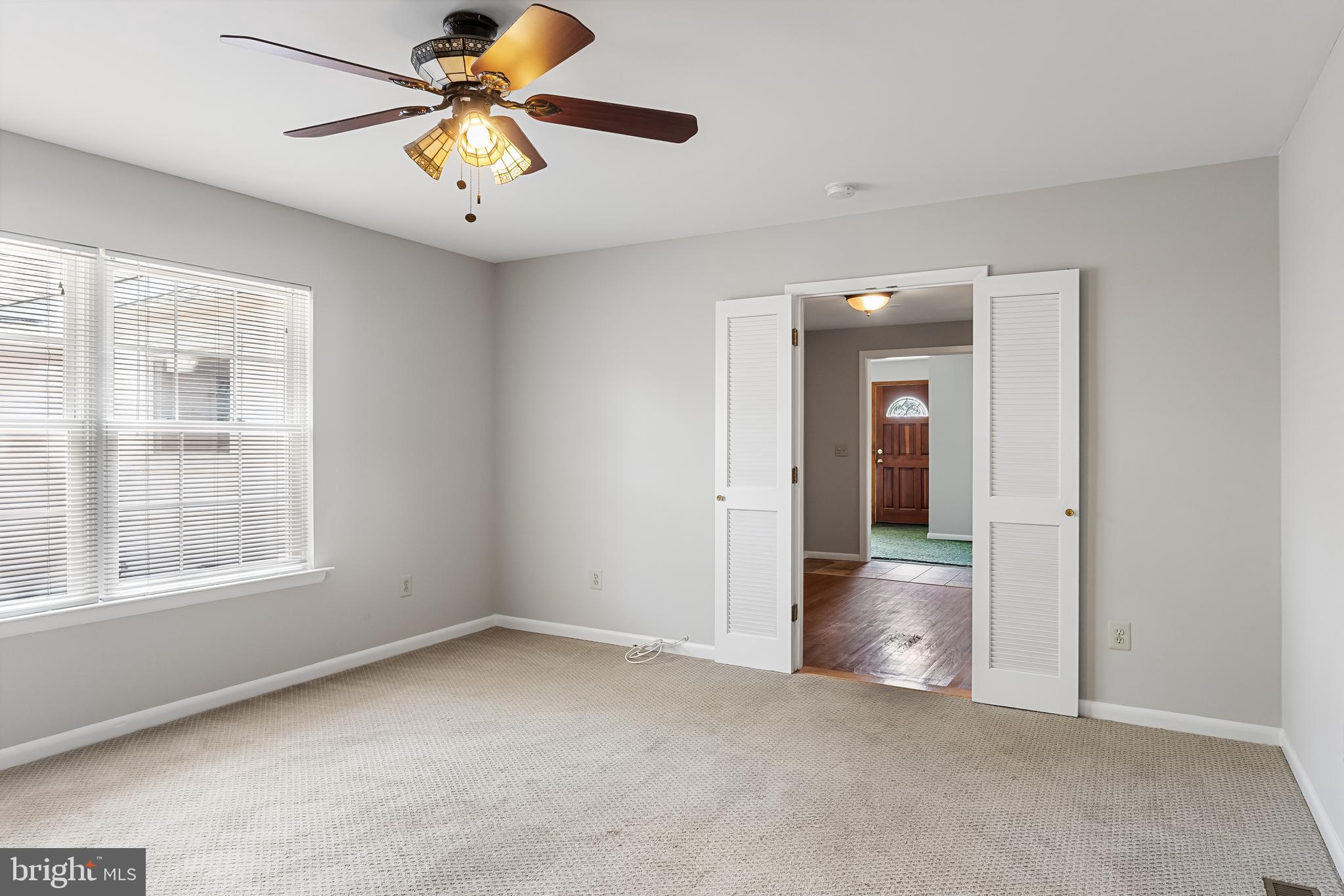 42 Radnor Blvd