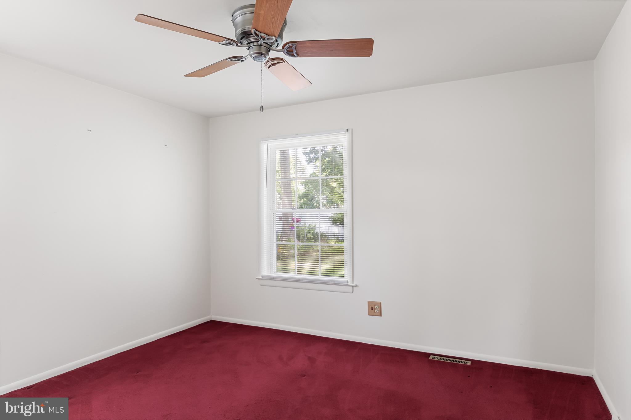 42 Radnor Blvd