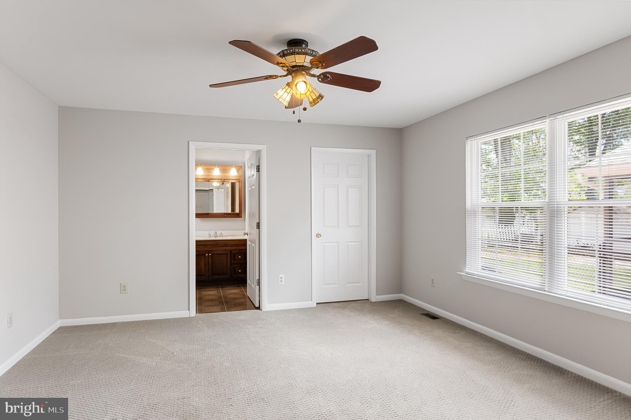 42 Radnor Blvd