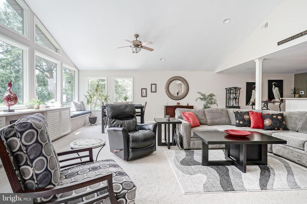 21 HOLLY DRIVE