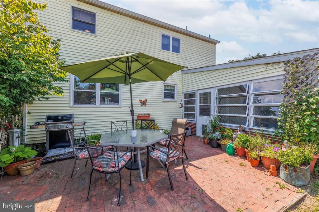 45 CHAMPLAIN RD,BURLINGTON