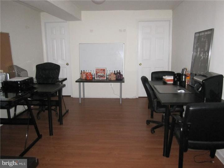 93 HEARTHSTONE LN