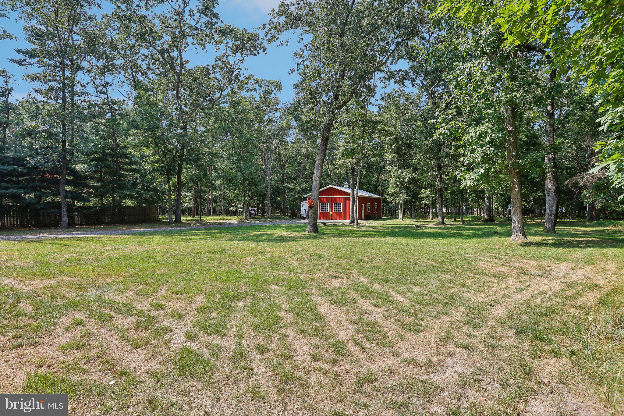 40 HOLLY PARK DRIVE
