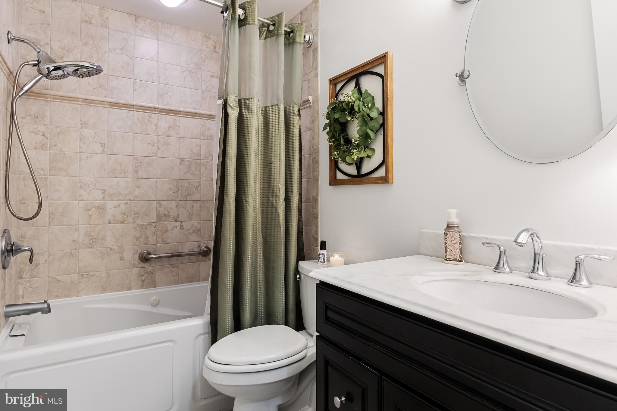 17 Elmgate Rd