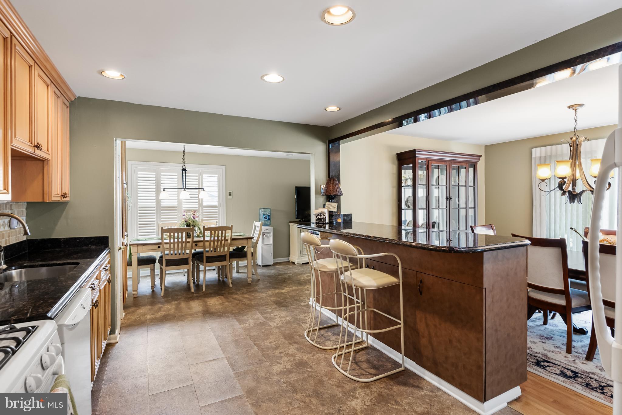 17 Elmgate Rd