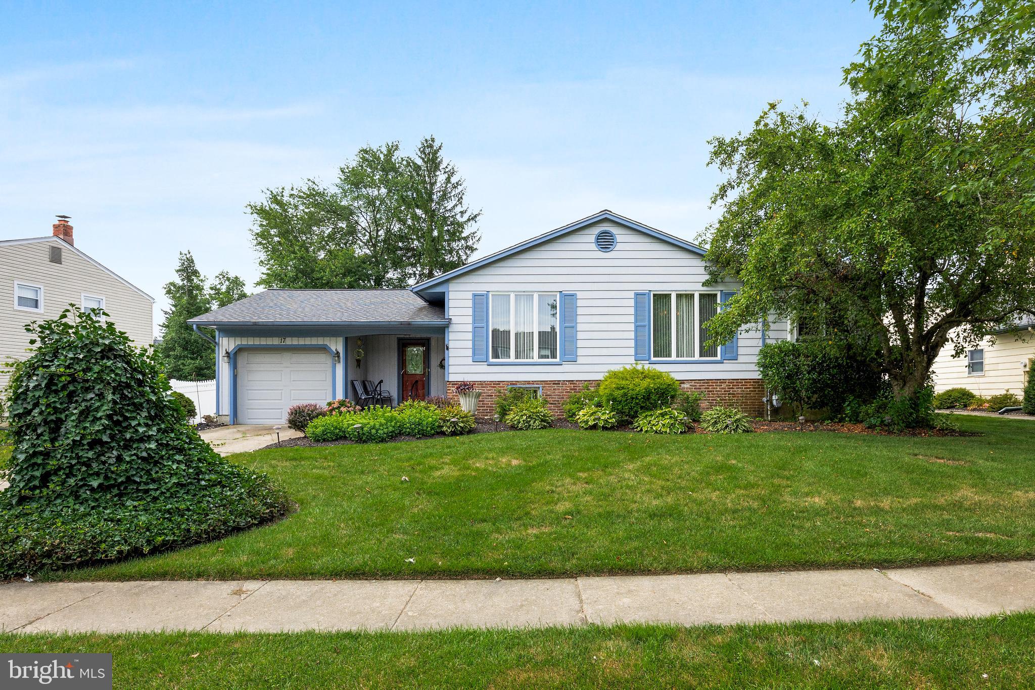 17 Elmgate Rd
