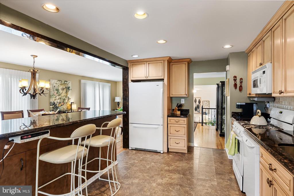 17 Elmgate Rd
