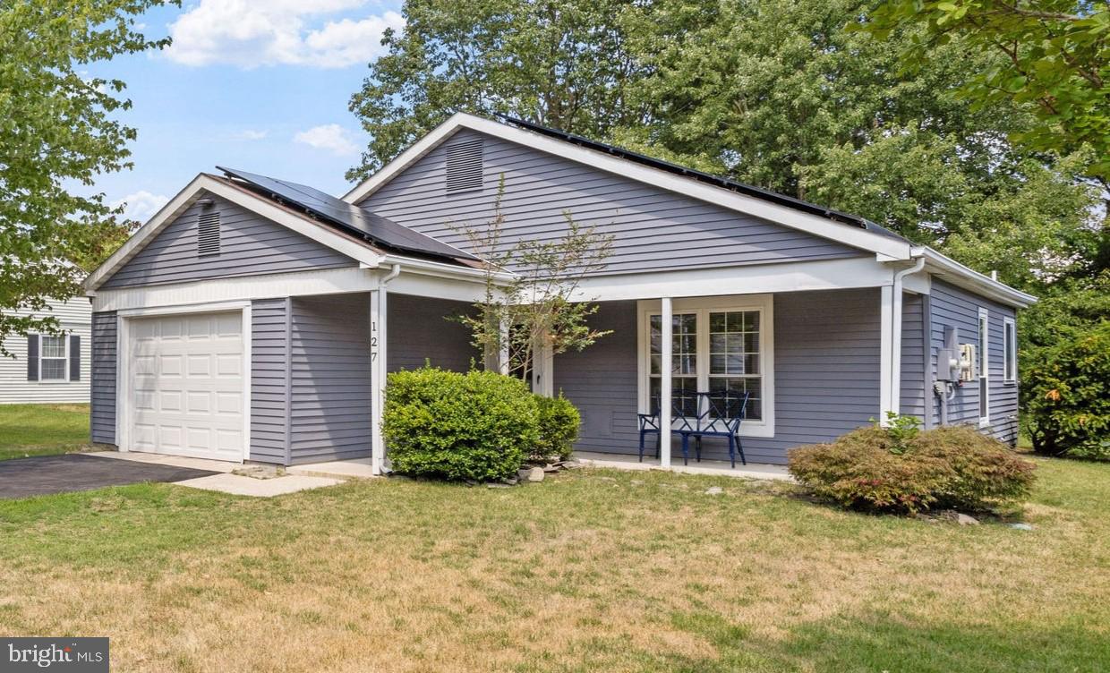 127 BUCKINGHAM DRIVE