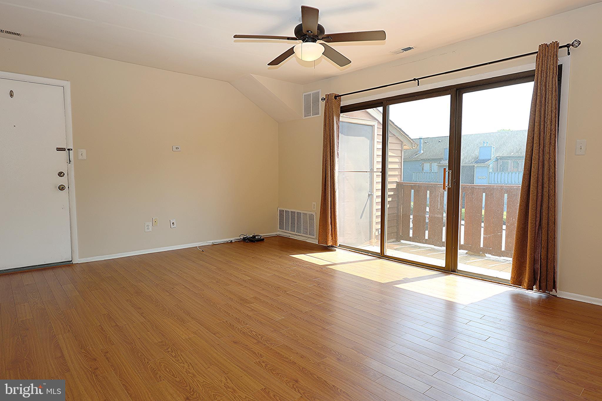 806 HARRIER ROW