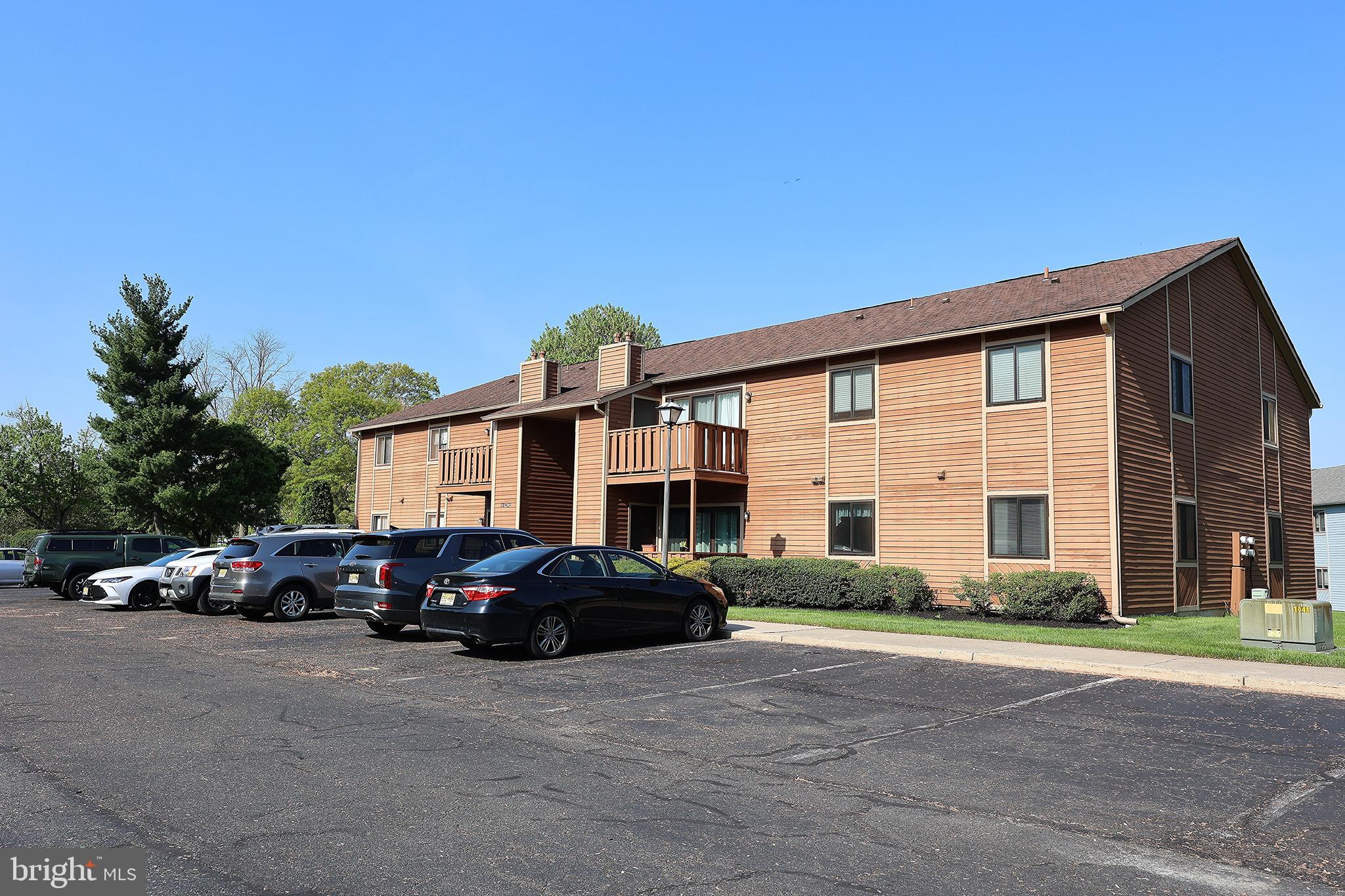 806 HARRIER ROW