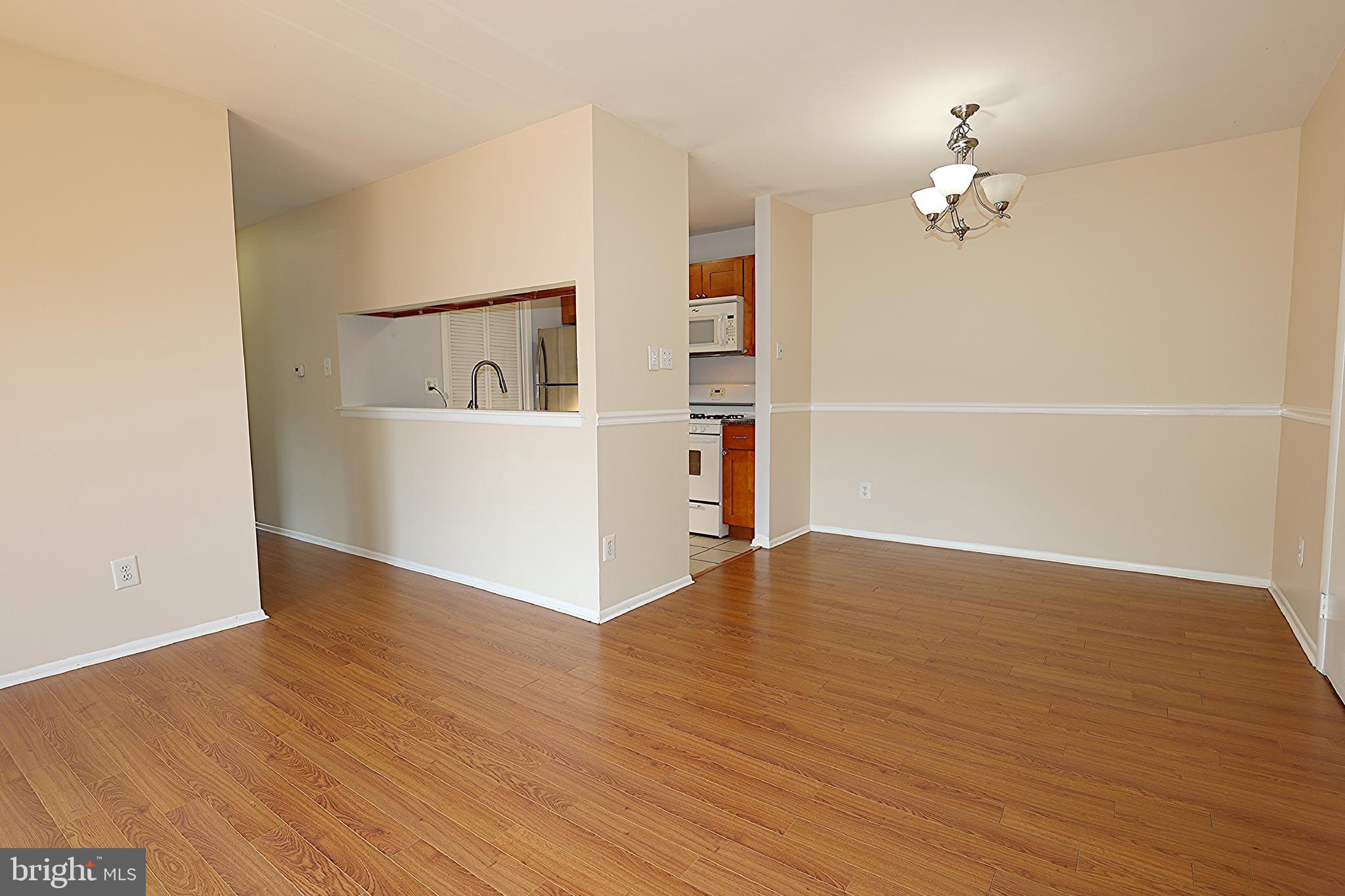 806 HARRIER ROW