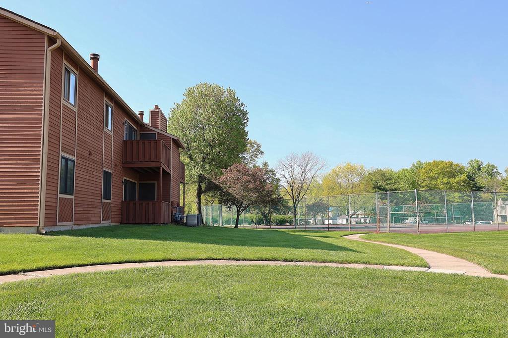 803 HARRIER ROW