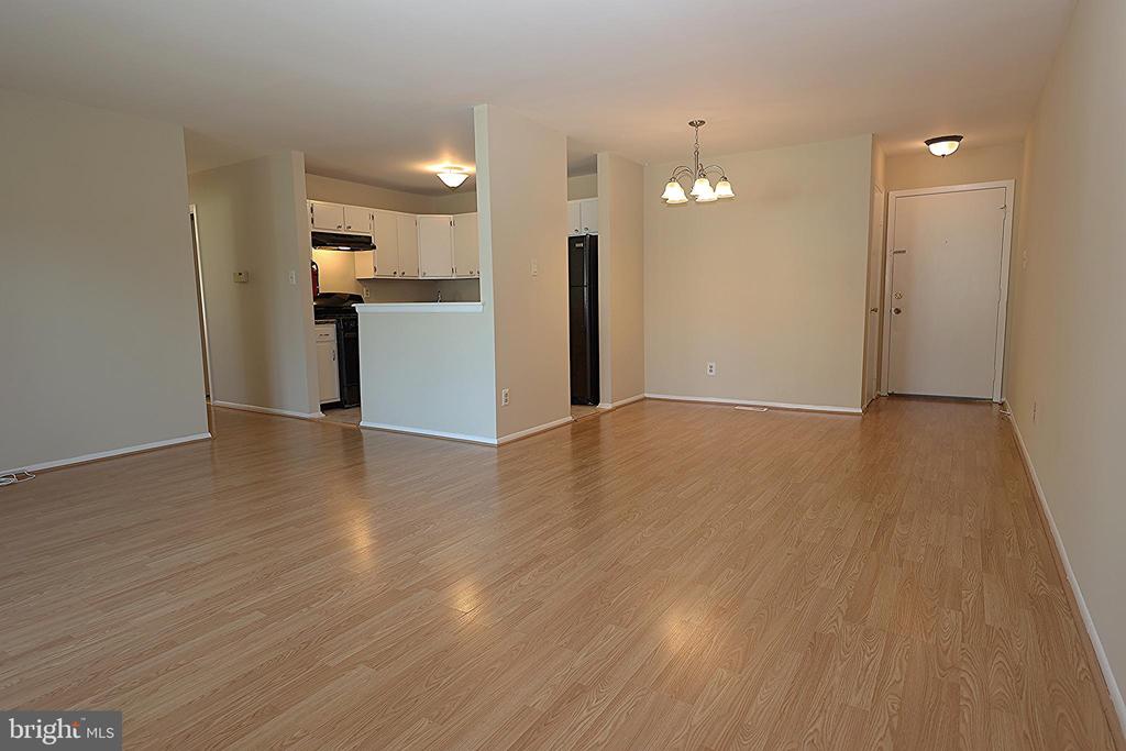 803 HARRIER ROW