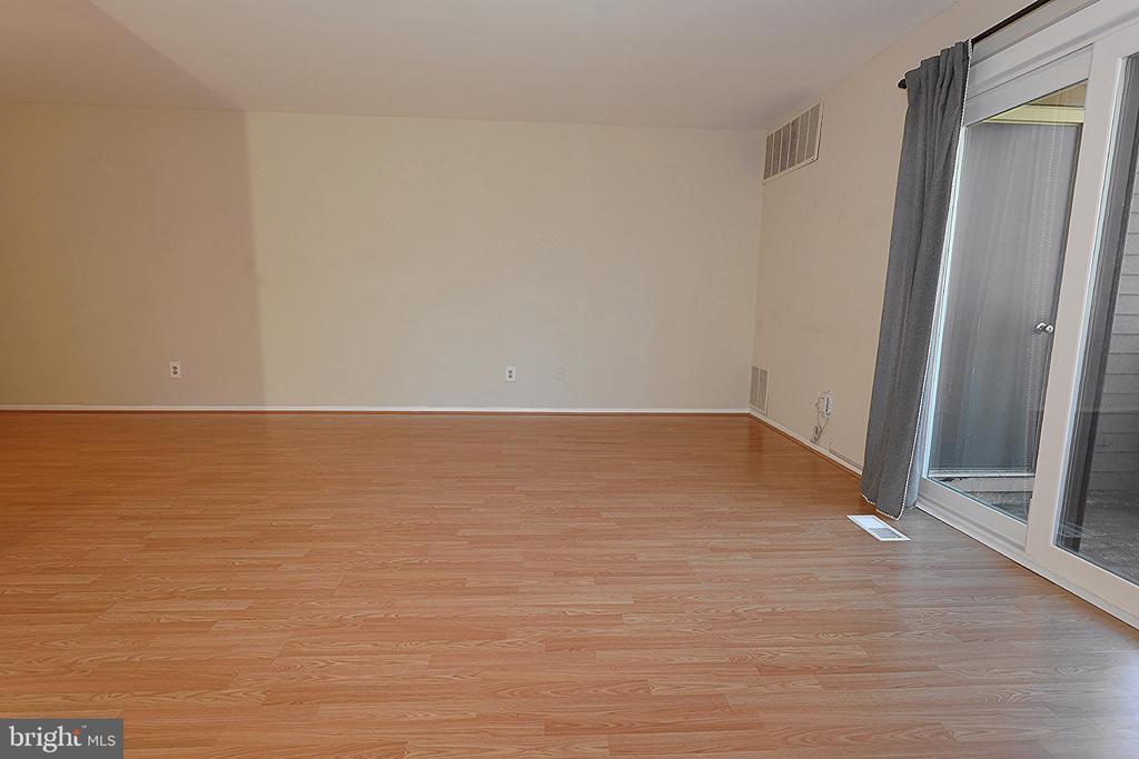 803 HARRIER ROW