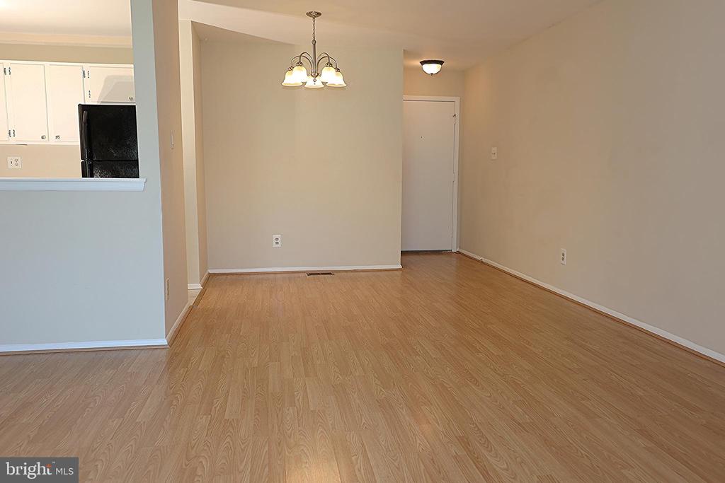 803 HARRIER ROW