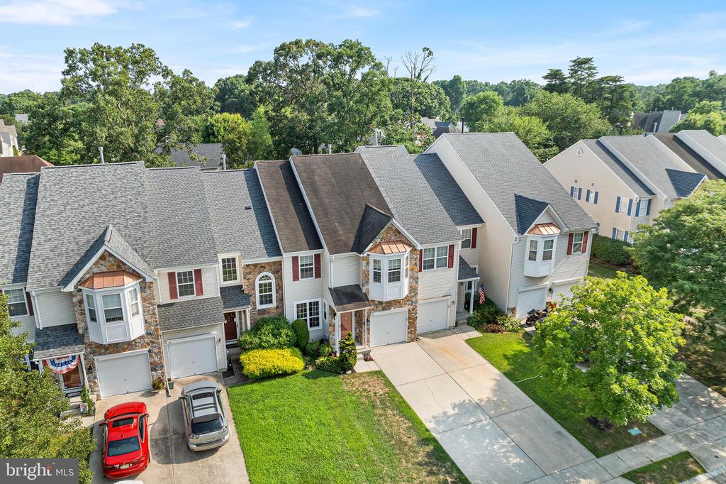 24 WINCHESTER COURT