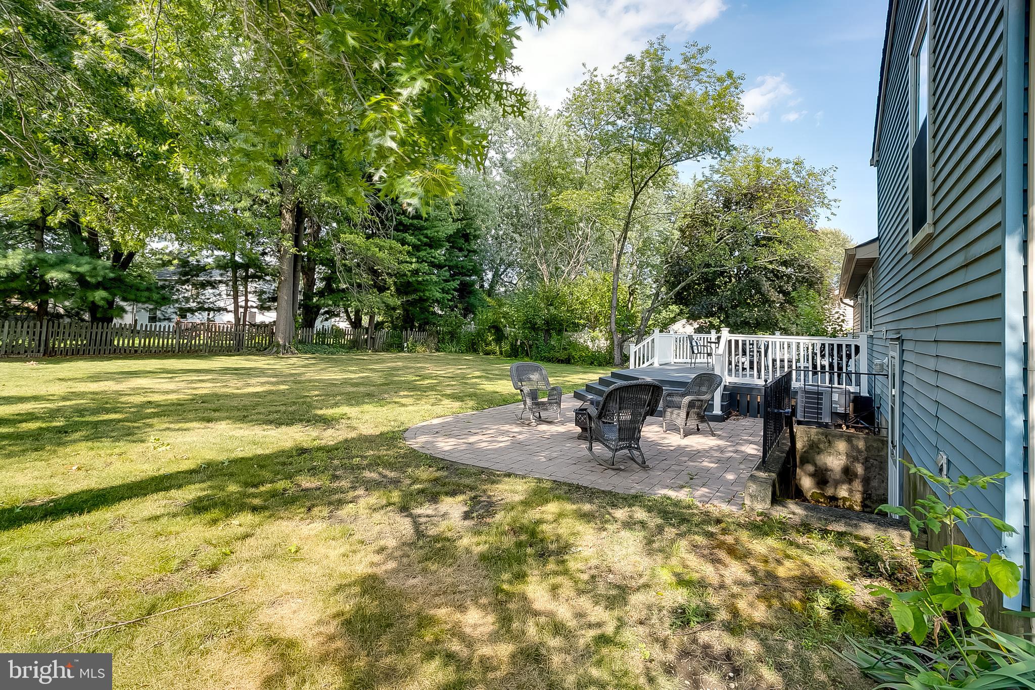 24 Kingsley Ave