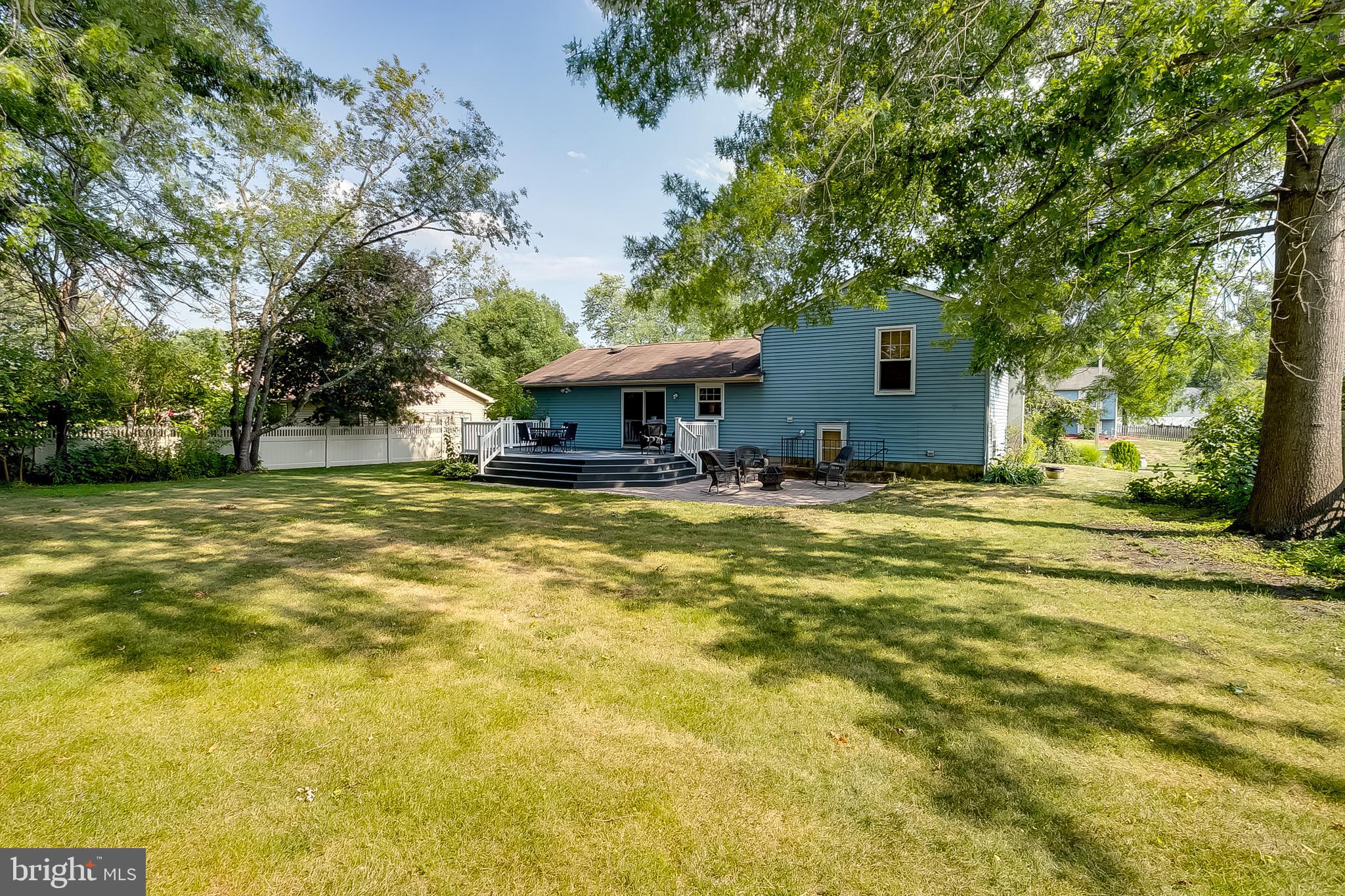24 Kingsley Ave