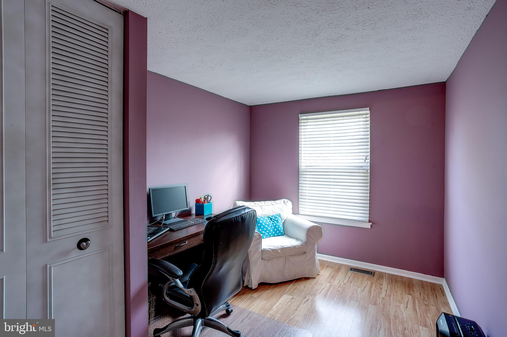 24 Kingsley Ave