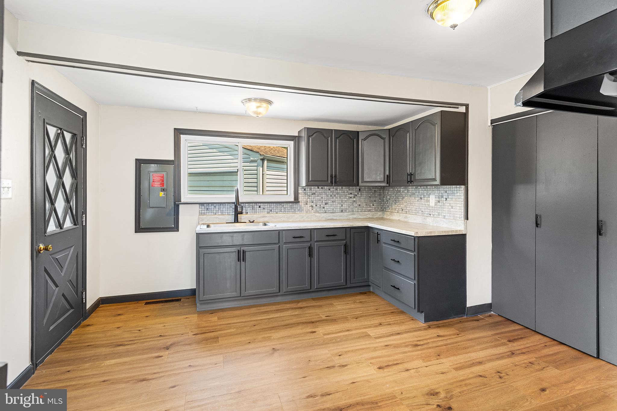 204 SCAMMELL DRIVE