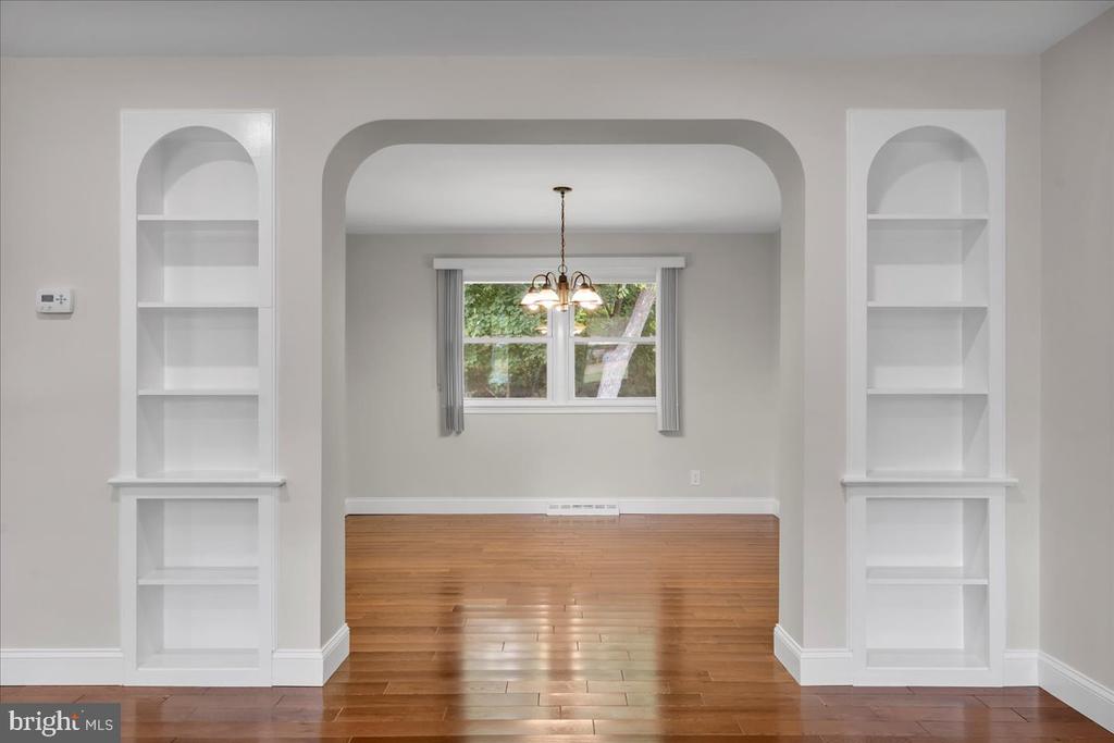 301 DEVON ROAD