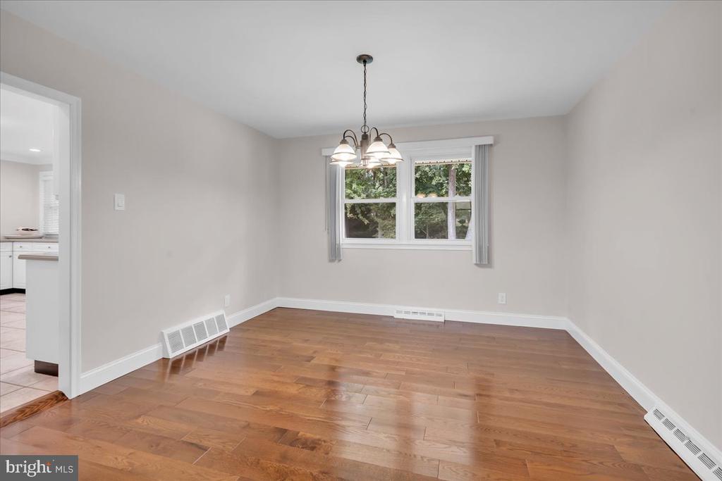 301 DEVON ROAD